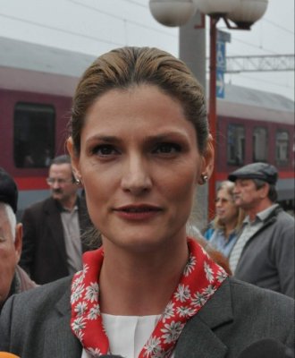 Mănescu: Investiţiile chineze pot fi o sursă pentru dezvoltarea infrastructurii de transport din România
